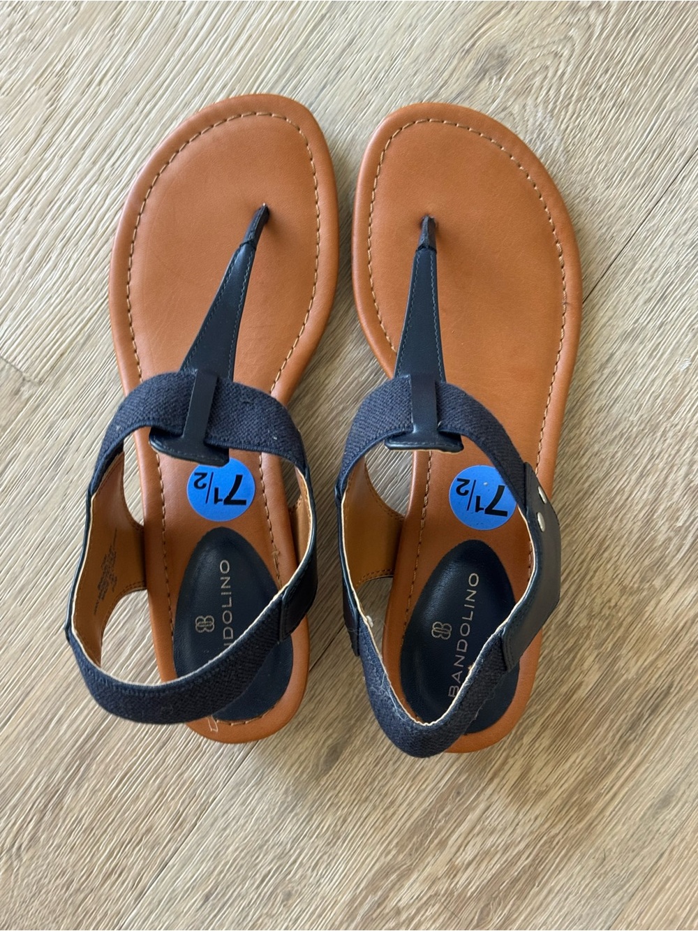 Bandolino Women’s Navy and Tan T-Strap Sandals with Elastic Back